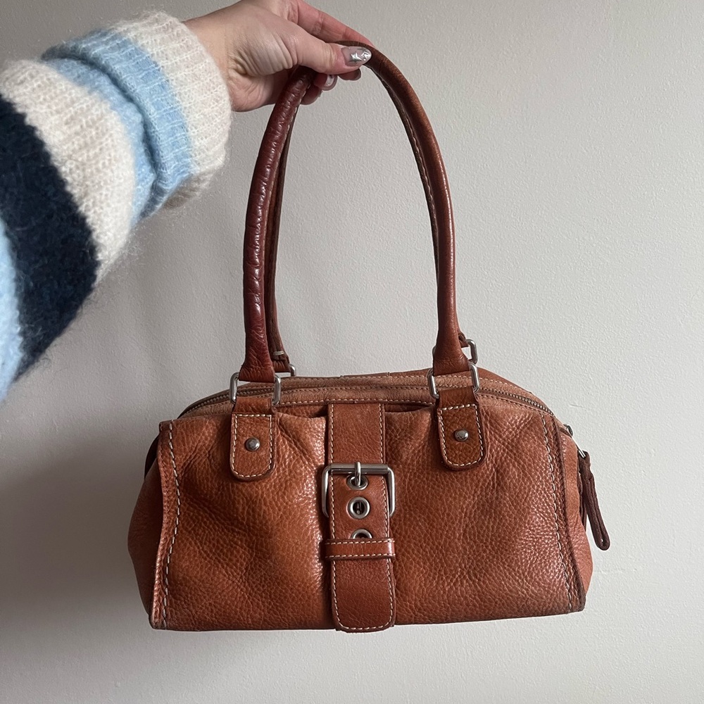 Brown vintage roots bag